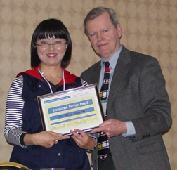 ChicagoAERA2007_MF_Jim_Award_Nice_JPG